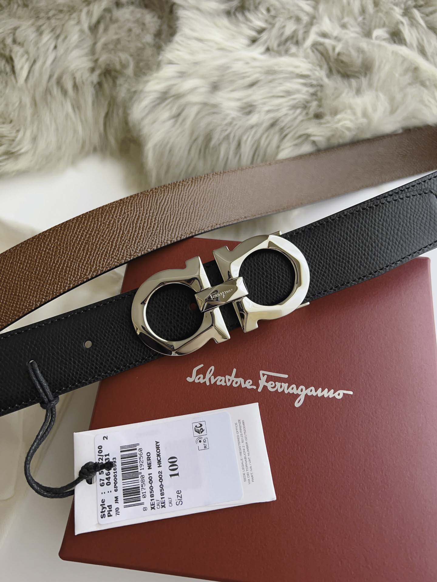 Thắt Lưng Salvatore Ferragamo Belt Dây Sần Khóa Cài Góc Cạnh