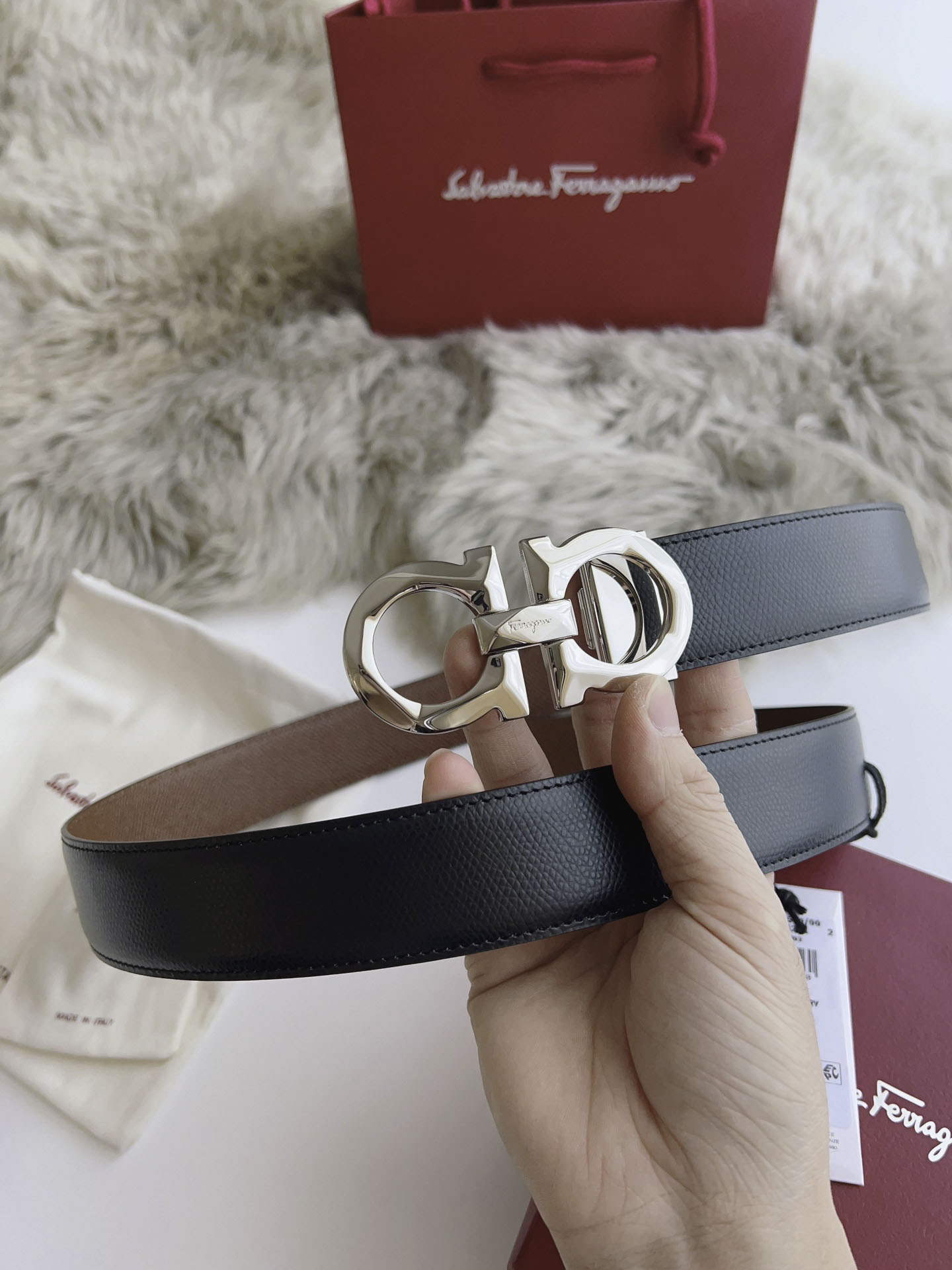 Thắt Lưng Salvatore Ferragamo Belt Dây Sần Khóa Cài Góc Cạnh