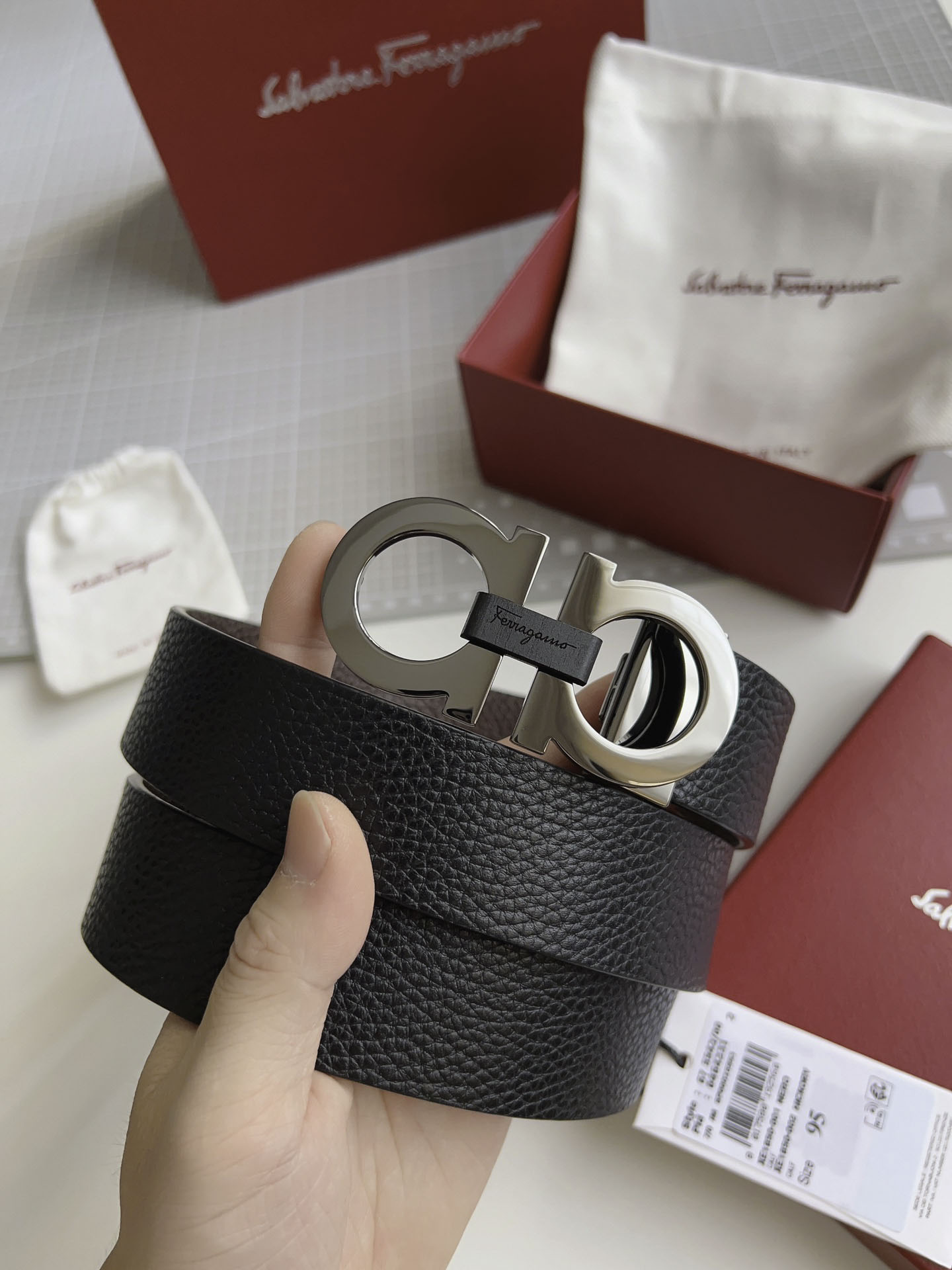 Thắt Lưng Salvatore Ferragamo Belt Dây Nhăn Khóa Cài