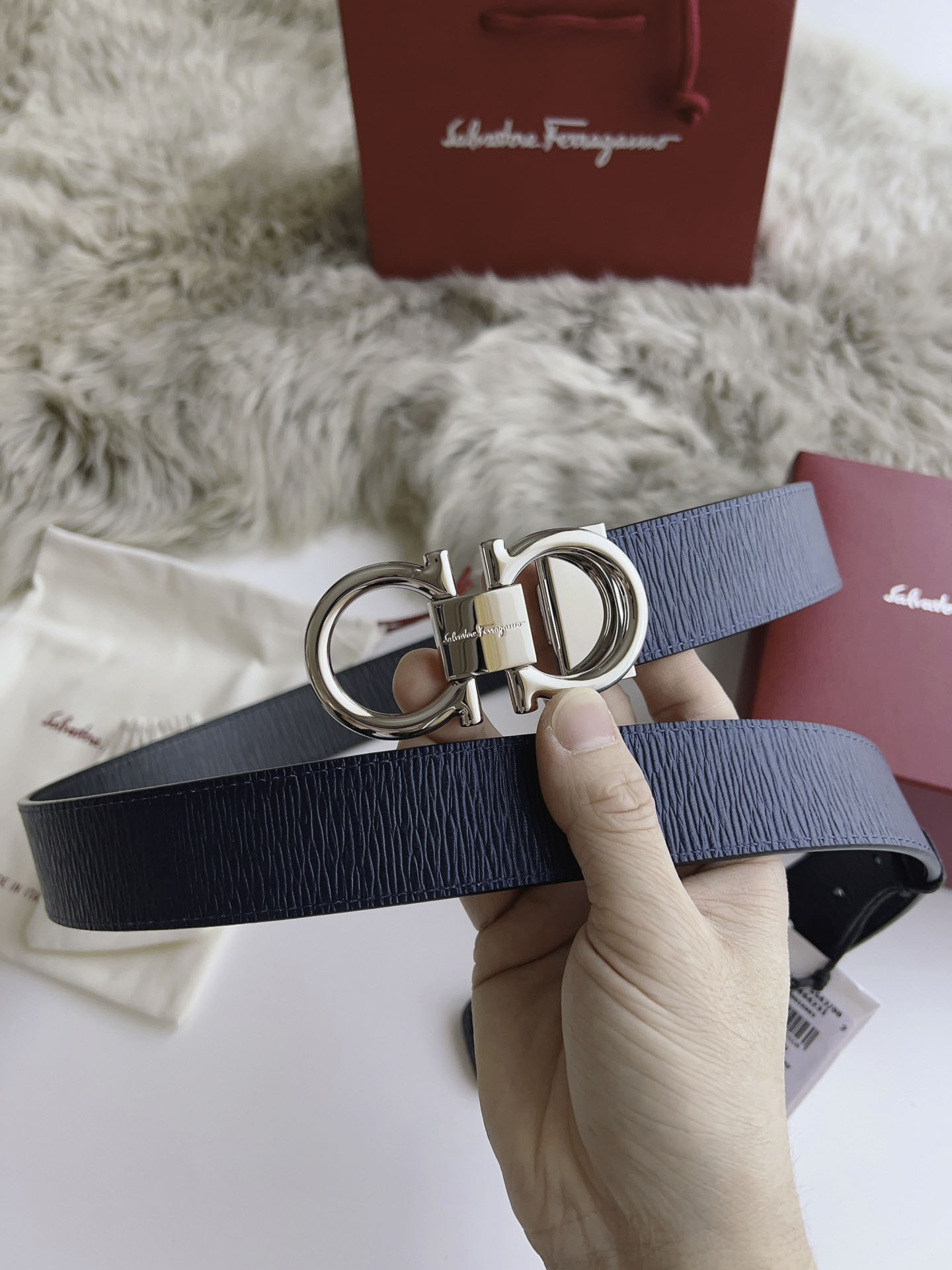 Thắt Lưng Salvatore Ferragamo Belt Dây Sần Xanh Khóa Cài Bạc