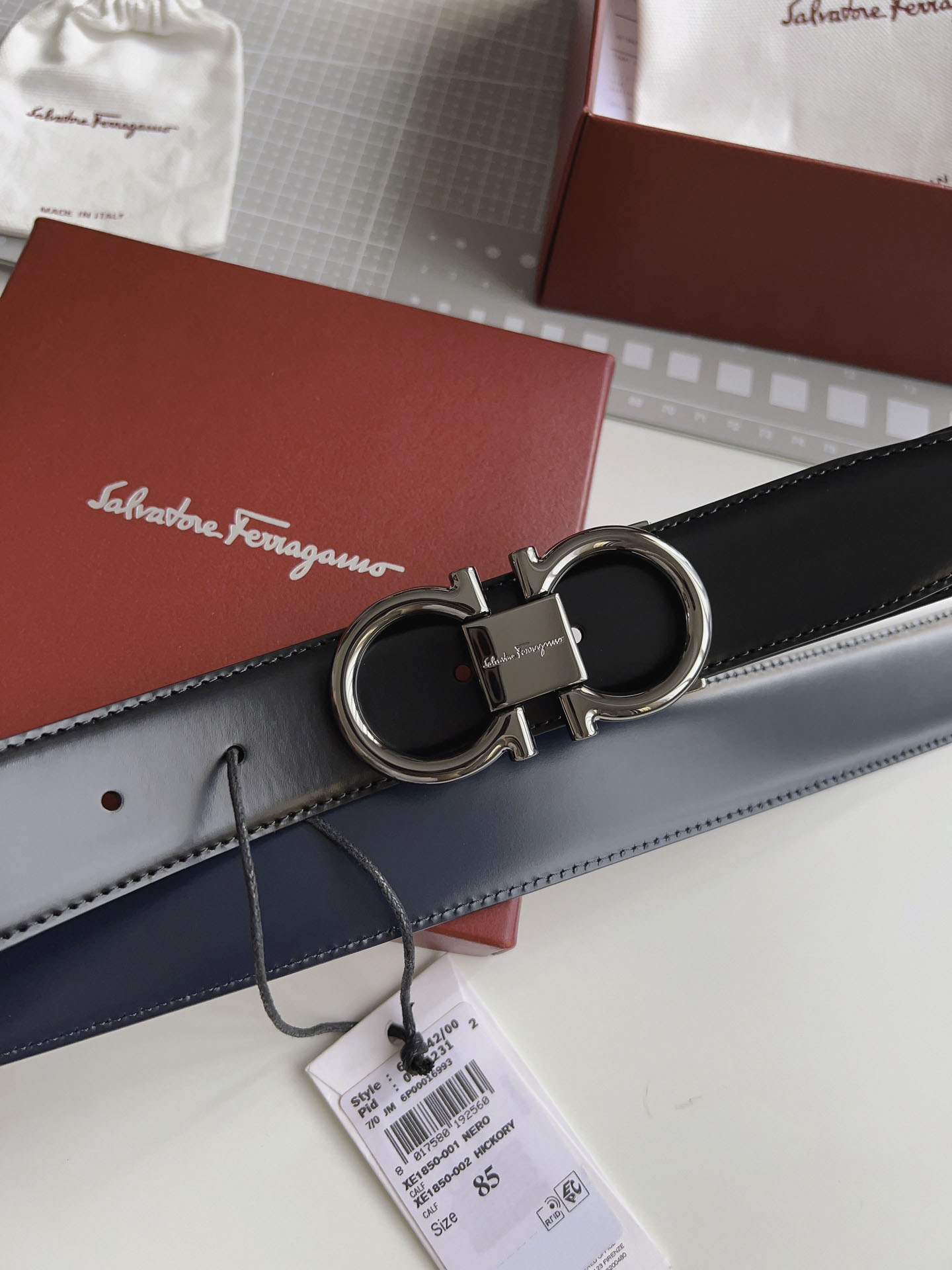 Thắt Lưng Salvatore Ferragamo Belt Dây Trơn Bóng Khóa Cài