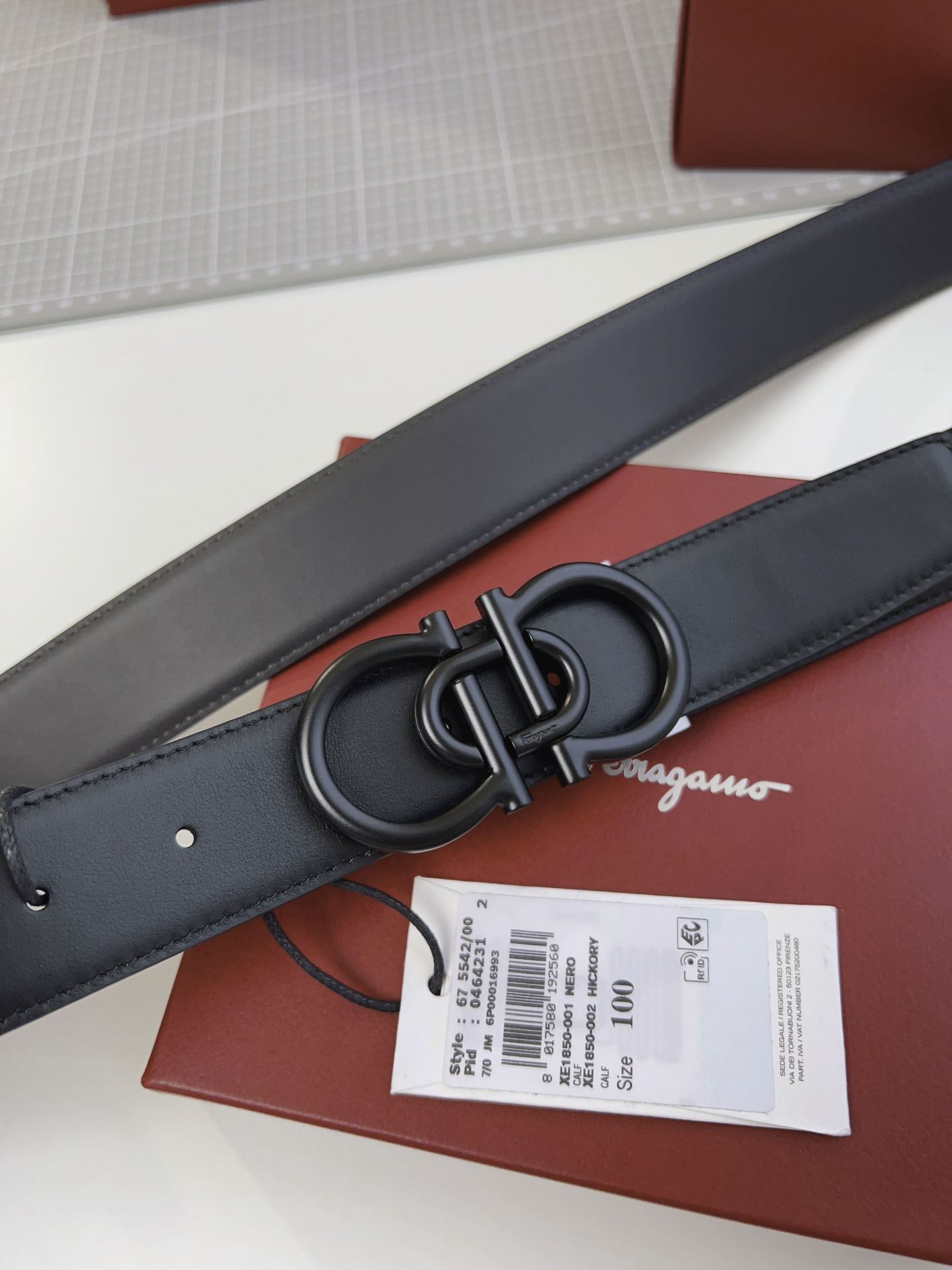 Thắt Lưng Salvatore Ferragamo Belt Dây Trơn Khóa Cài Đen