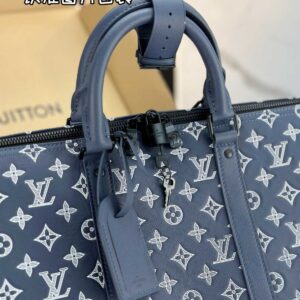 Túi Keepall Bandoulière 50 The Leather Has a Monogram Shadow Pattern Ink Blue (50 x 29 x 23 cm)