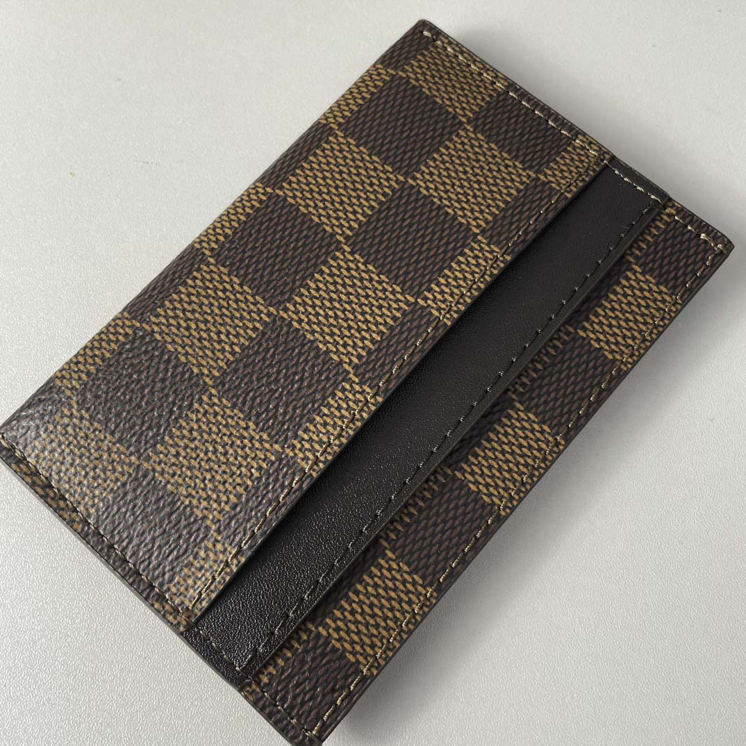 Ví Đựng Thẻ Louis Vuitton Màu Nâu