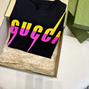 Áo Phông Gucci Cotton With Gucci Blade Print
