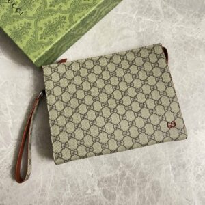 Clutch Gucci GG Supreme Pouch Đỏ Họa Tiết Monogram