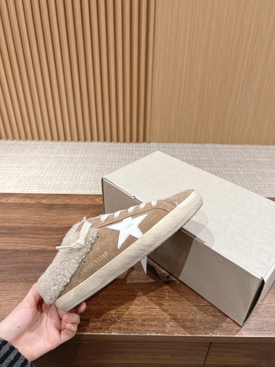 Giày Golden Goose 20mm Super Star Suede & Shearling Mules Best Quality