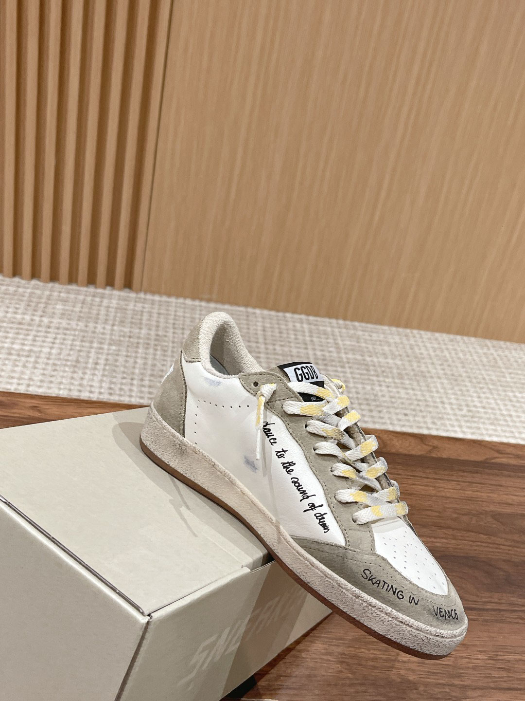 Giày Golden Goose Ball Star ‘Gray’