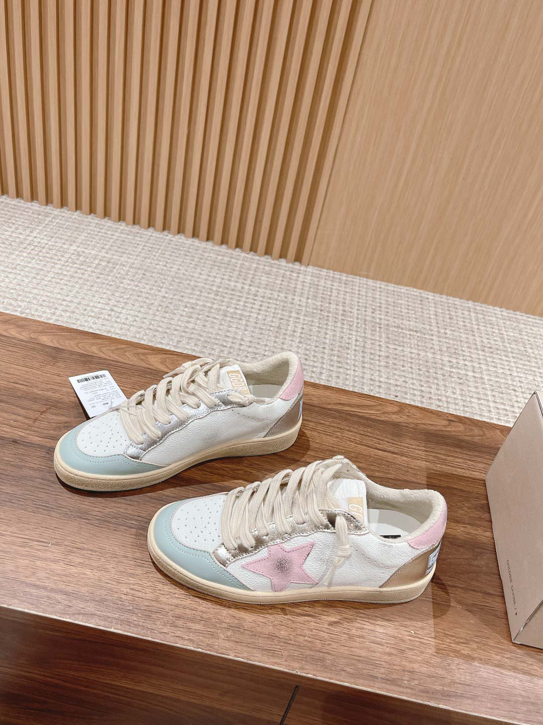 Giày Golden Goose Ball Star Suede Star-Patch Leather Trainers