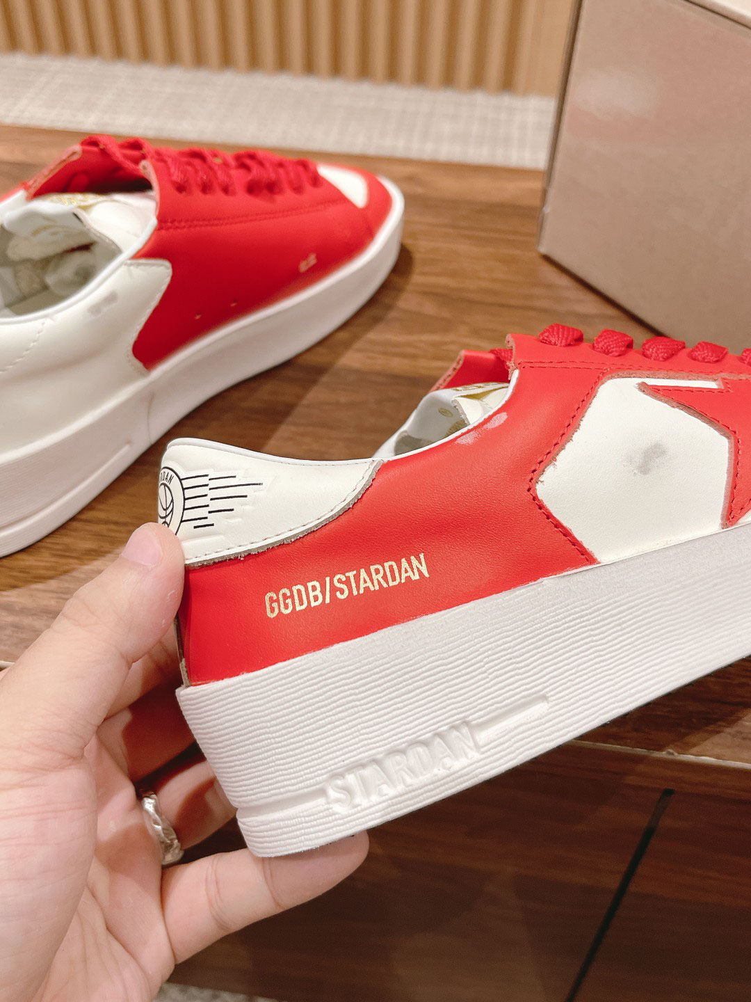 Giày Golden Goose Leather Stardan Red Sneakers