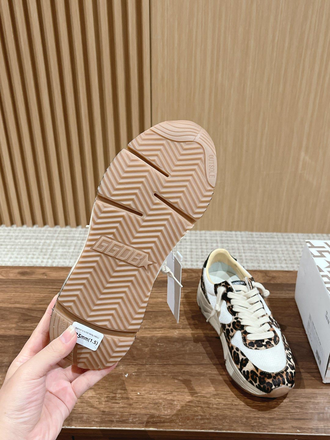 Giày Golden Goose Leopard Print Running Sole