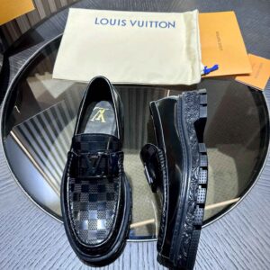 Giày Nam Louis Vuitton Major Loafers 'Black'