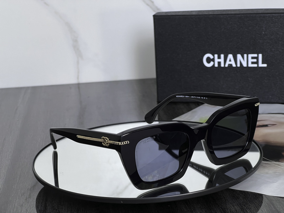 Kính Mắt Chanel Classic Sunglasses 