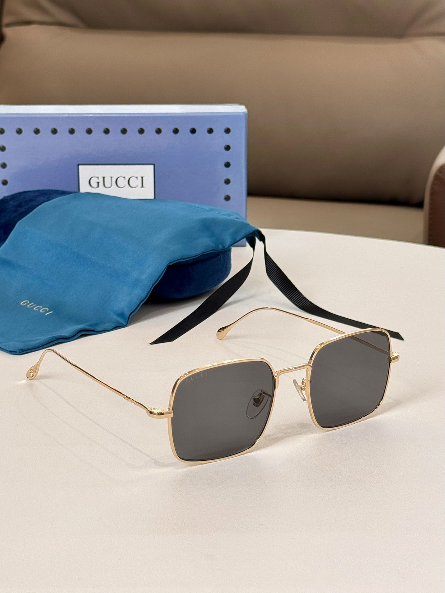 Kính mắt Gucci by Optiek Dobbelaere