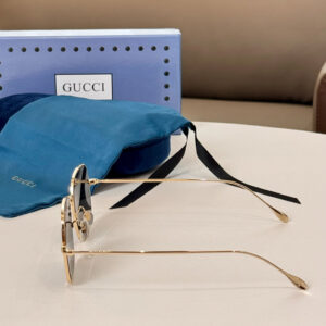 Kính mắt Gucci by Optiek Dobbelaere