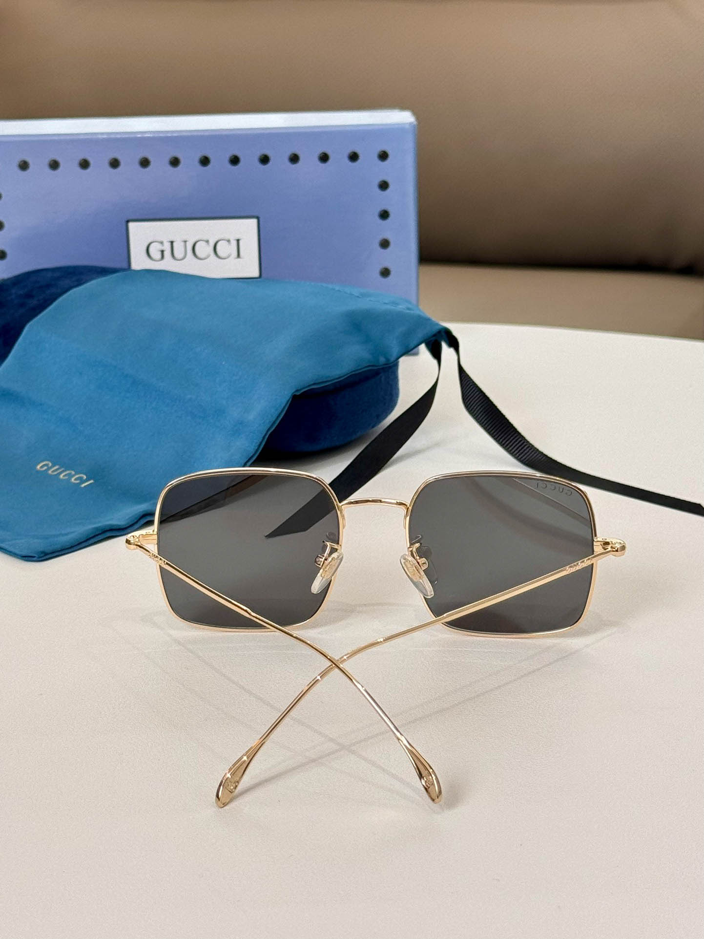 Kính mắt Gucci by Optiek Dobbelaere