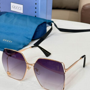 Kính mắt Gucci Purple Gradient Geometric Ladies Sunglasses