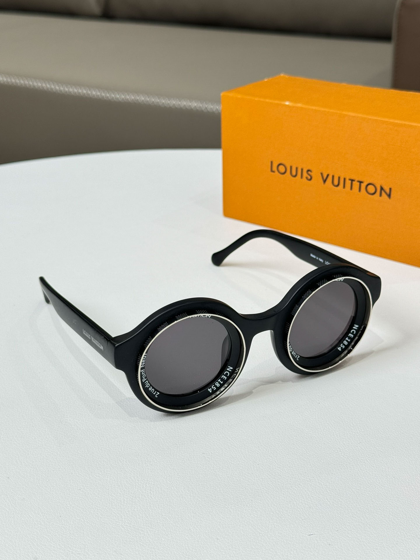 Kính Mát  Louis Vuitton LV Super Vision Round Sunglasses