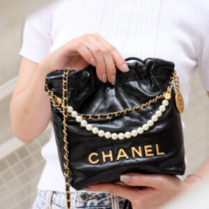 Túi Chanel 22 Mini Pearl Handbag Shiny Crumpled Calfskin & Gold-Tone Metal Black