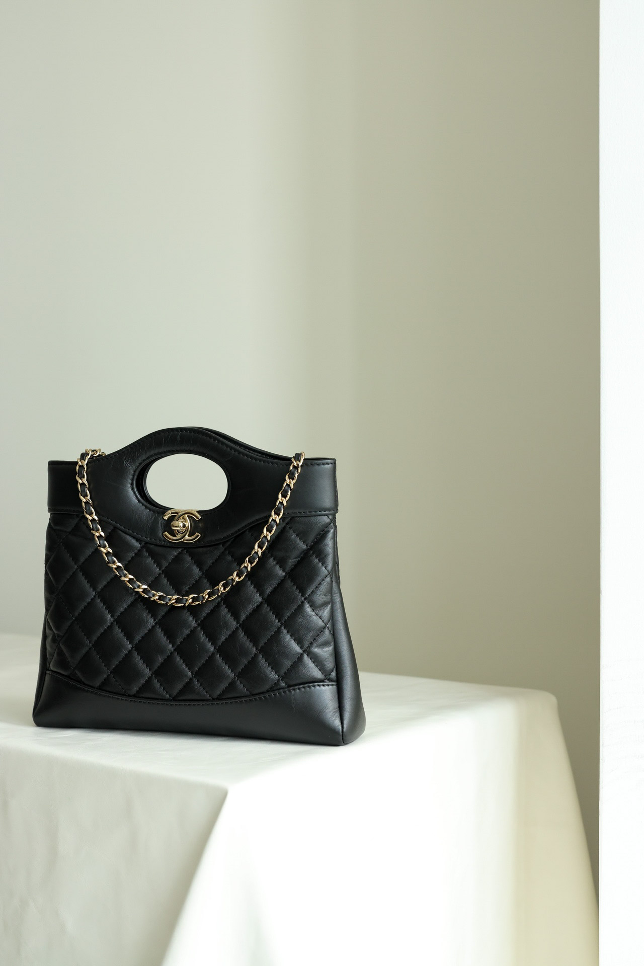 Túi Chanel CC C31 Mini Leather Logo Handbags