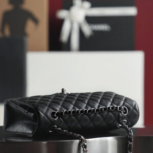 Túi Chanel Classic Flap Bag Maxi Black Sliver Grained Calfskin