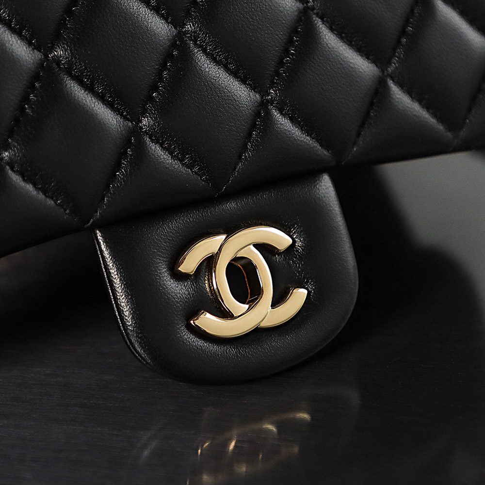 Túi Chanel Classic Flap Bag Medium Black Gold Lambskin Calfskin (14.5x23x6)