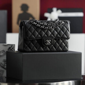 Túi Chanel Classic Flap Bag Medium Black Sliver Grained Calfskin