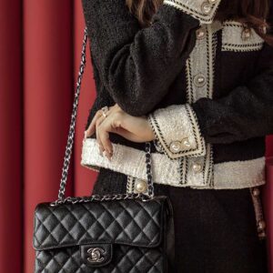 Túi Chanel Classic Flap Bag Medium Black Sliver Grained Calfskin