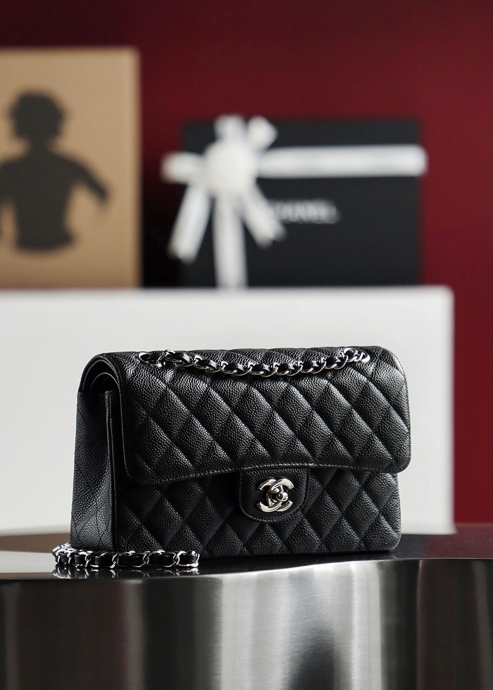 Túi Chanel Classic Flap Bag Medium Black Sliver Grained Calfskin