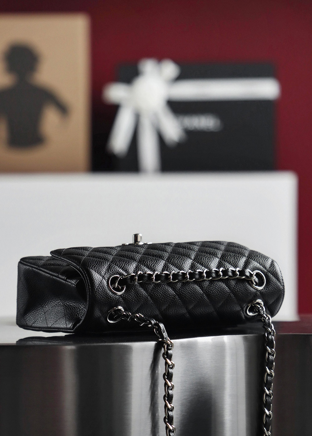 Túi Chanel Classic Flap Bag Medium Black Sliver Grained Calfskin