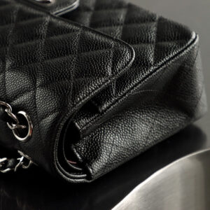 Túi Chanel Classic Flap Bag Medium Black Sliver Grained Calfskin