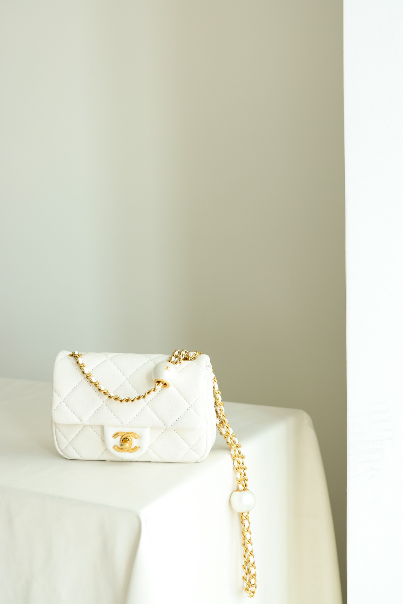 Túi Chanel Flap Bag Mini Caviar White