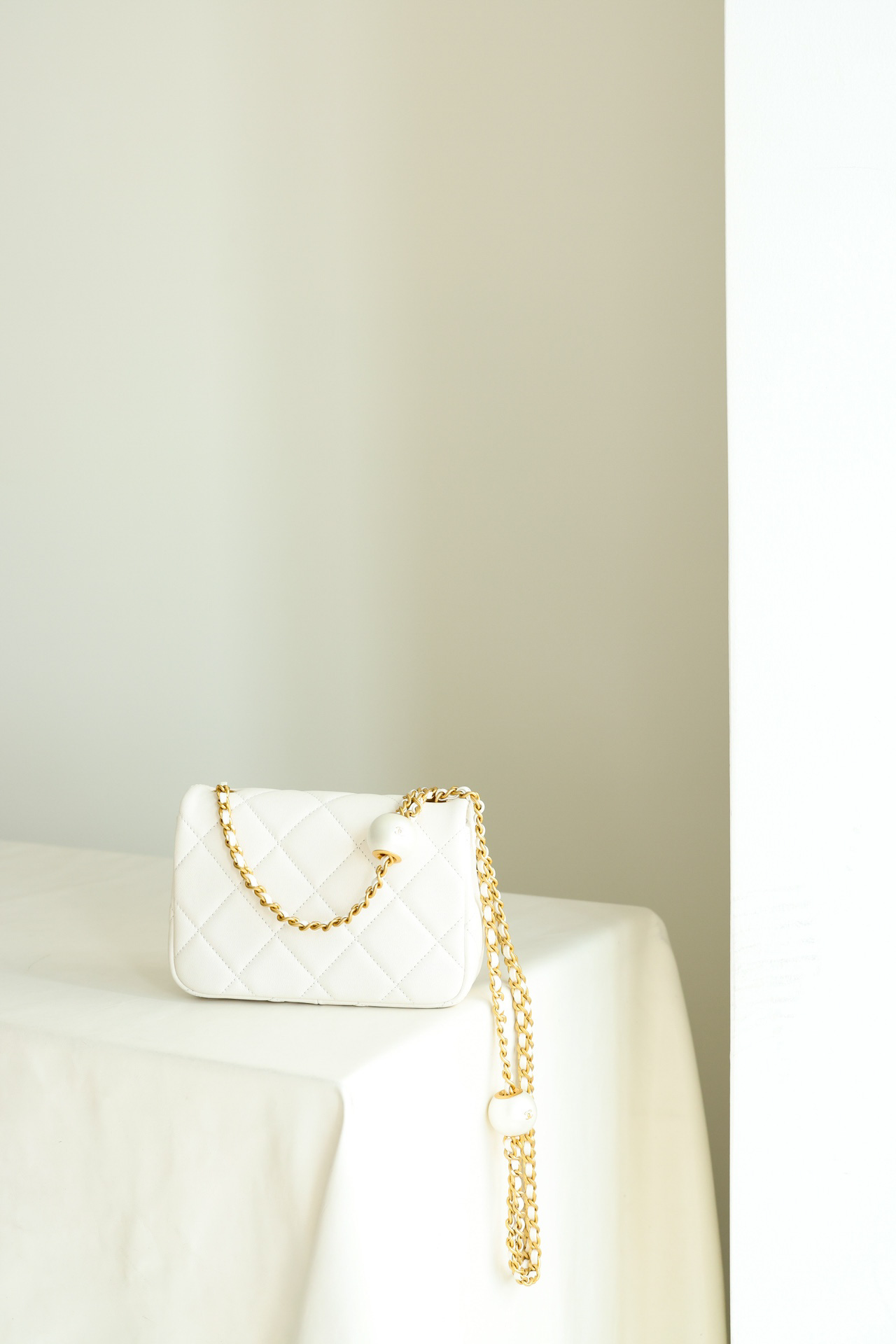 Túi Chanel Flap Bag Mini Caviar White