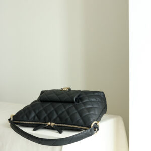 Túi Chanel Matelasse Lambskin Shoulder Bag Black Gold Metal Fittings