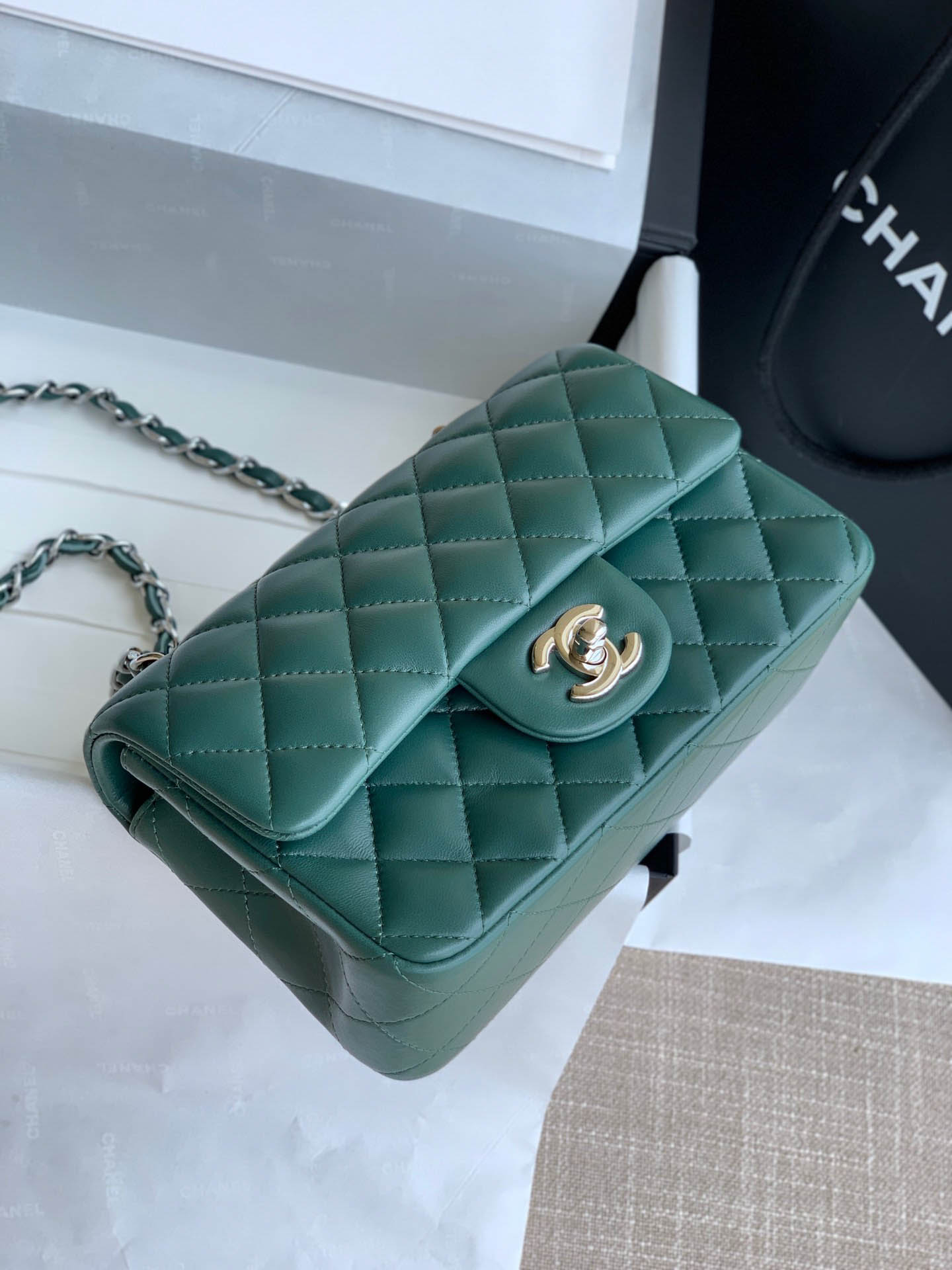 Túi Chanel Mini Rectangular Flap Bag Green Lambskin Light Gold Hardware