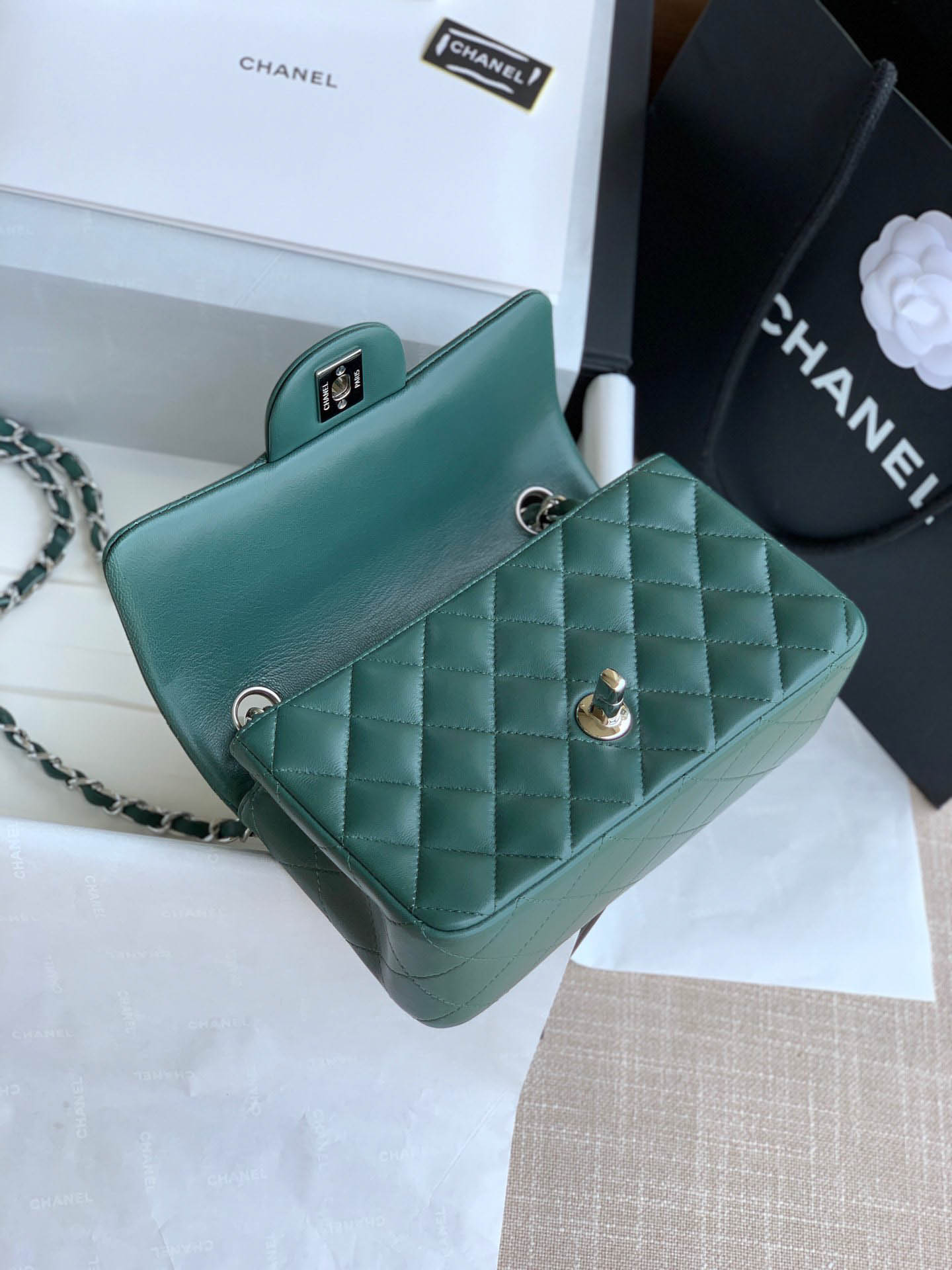 Túi Chanel Mini Rectangular Flap Bag Green Lambskin Light Gold Hardware