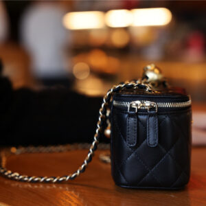 Túi Chanel Small Classic Box On Chain Lambskin Black