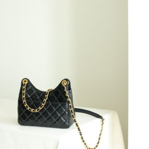 Túi Chanel Small Hobo Bag ‘Gold Black’