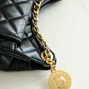 Túi Chanel Small Hobo Bag ‘Gold Black’