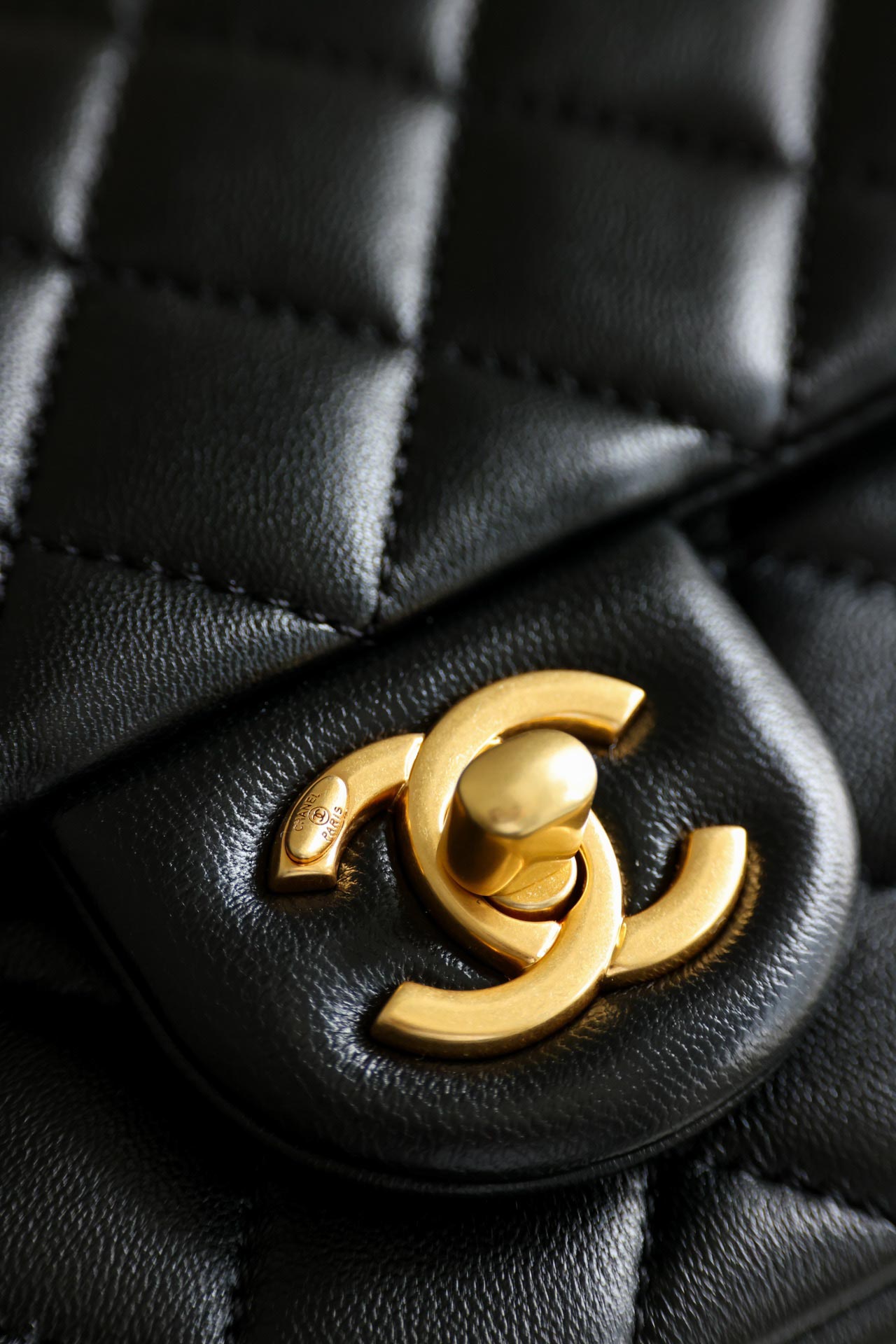 Túi Đeo Chéo Nữ Chanel Mini Flap Bag 