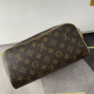 Túi Đựng Đồ Louis Vuitton LV Dopp Kit Monogram Eclipse Brown