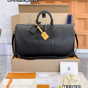 Túi Keepall Bandoulière 50 Taiga Leather Is Super Soft Black (50 x 29 x 23 cm)