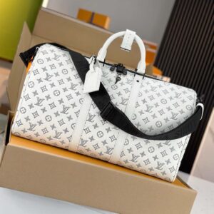 Túi Keepall Bandoulière 50 The Leather Has a Monogram Shadow Pattern White (50 x 29 x 23 cm)