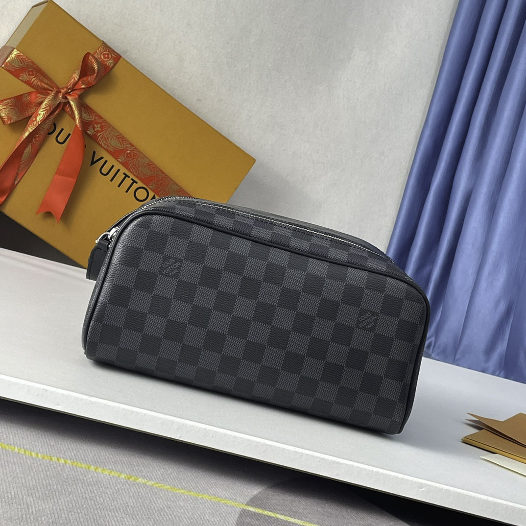 Túi Louis Vuitton LV Toilet Dopp Kit Damier Graphite Pouch