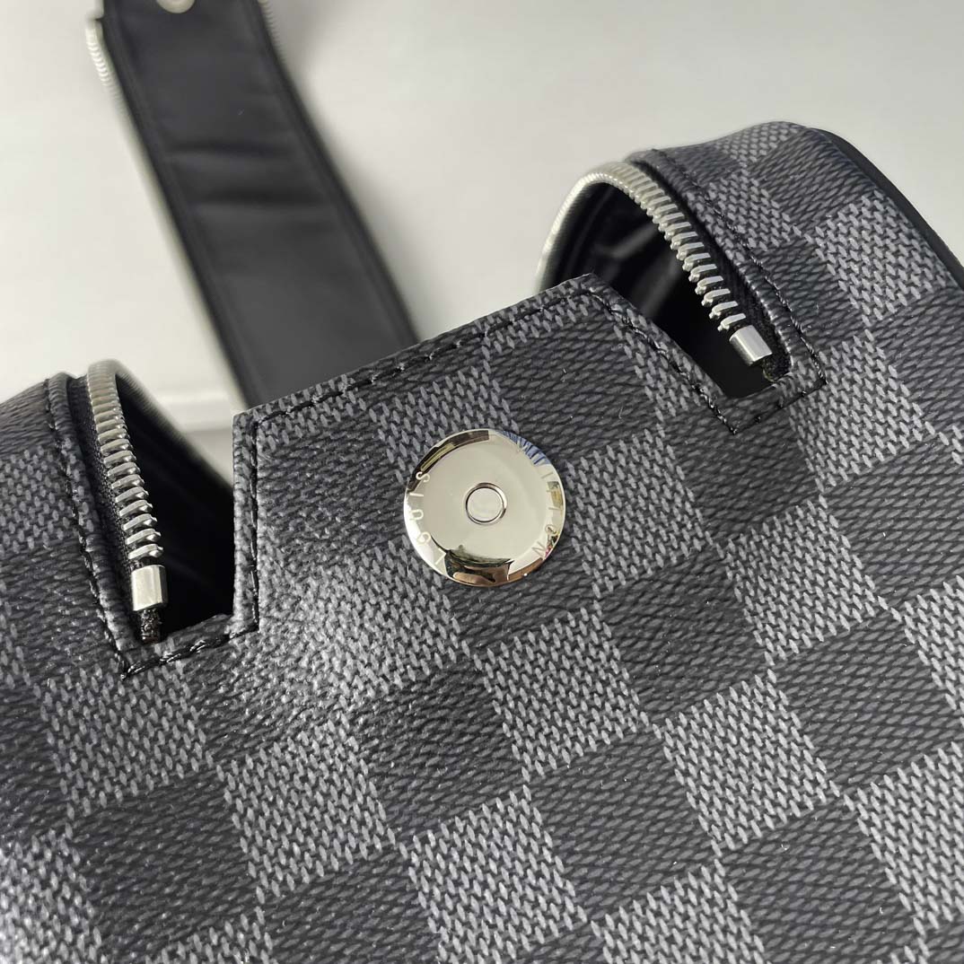 Túi Louis Vuitton LV Toilet Dopp Kit Damier Graphite Pouch