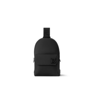 Túi Louis Vuitton Pilot Slingbag Cowhide Black