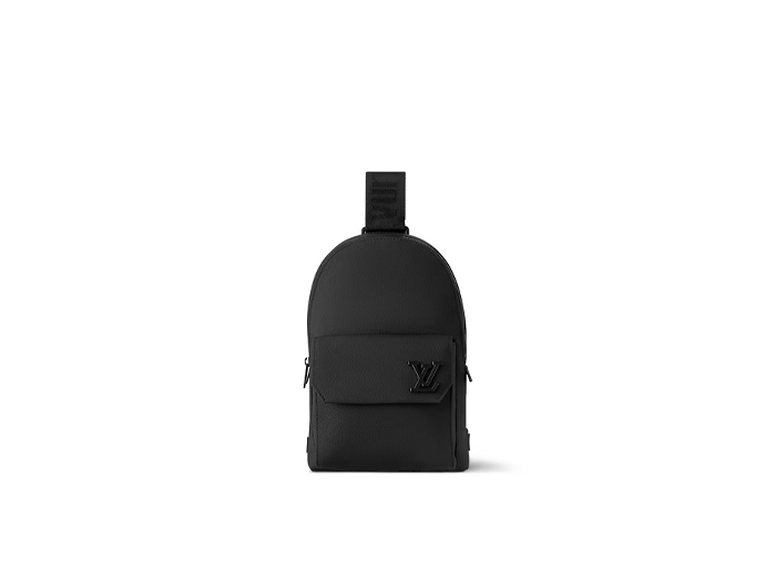 Túi Louis Vuitton Pilot Slingbag Cowhide Black