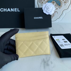 Ví Chanel Caviar Quilted Card Holder Yellow