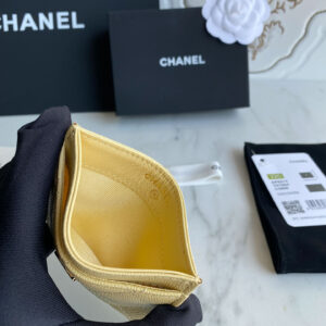 Ví Chanel Caviar Quilted Card Holder Yellow