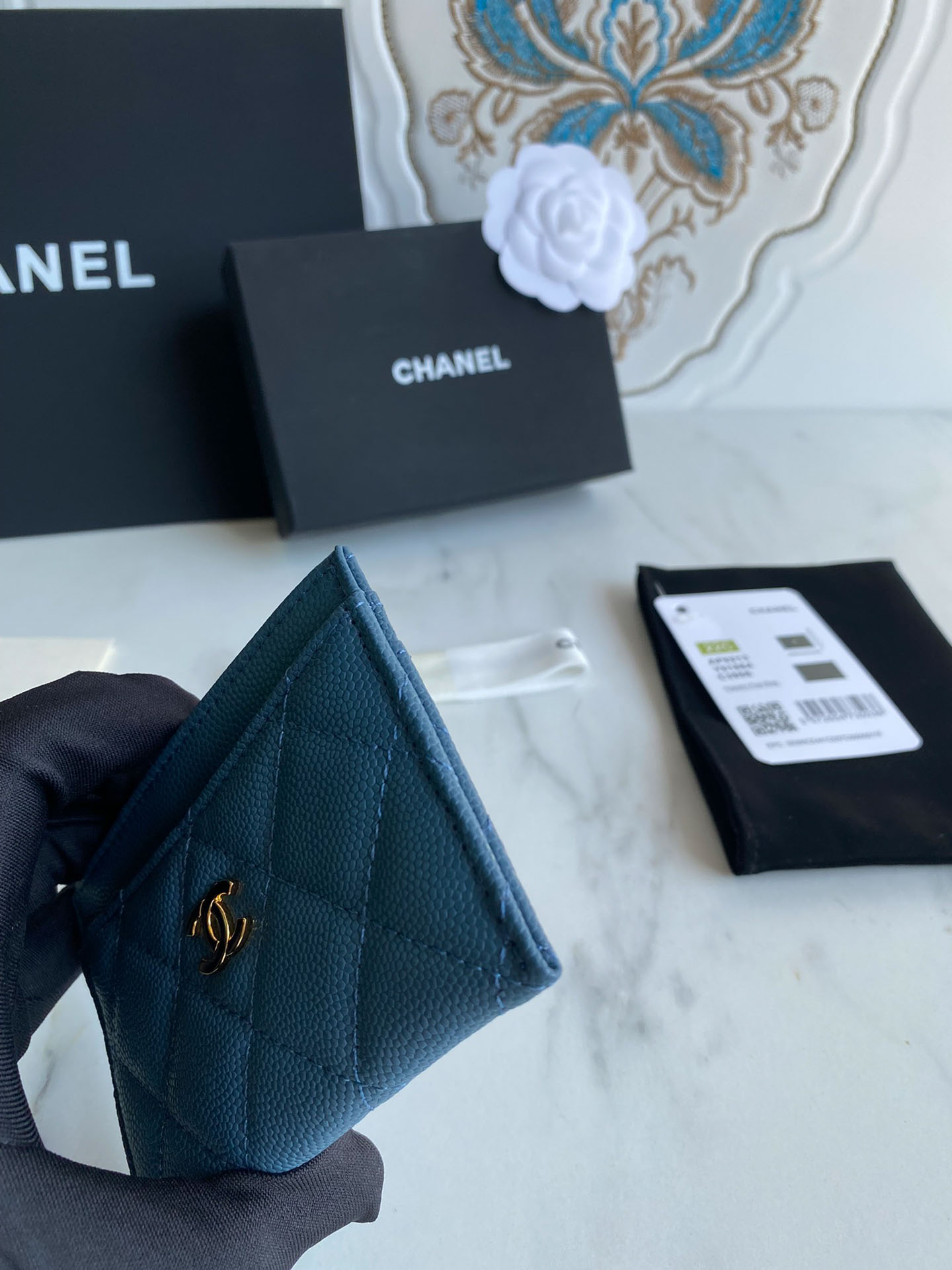 Ví Chanel Classic Card Holder Blue